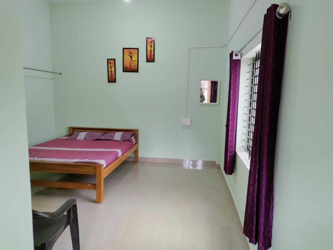 Kukke Guest Room Subrahmanya Buitenkant foto